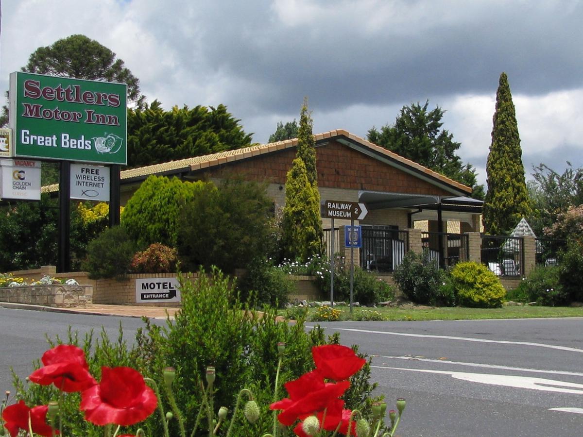 Settlers Motor Inn Tenterfield Exterior photo