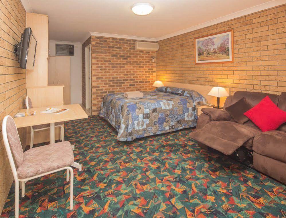Settlers Motor Inn Tenterfield Exterior photo